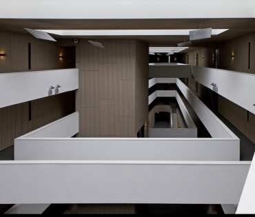 Tilburg, Forum Reeshof