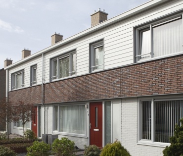 Budel, Renovatie 69 woningen